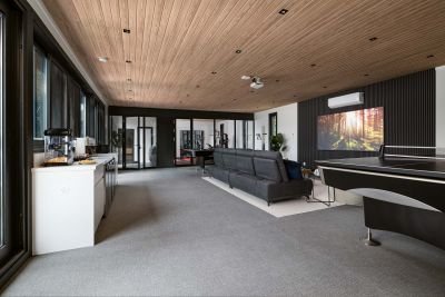 Burk's Falls Boathouse